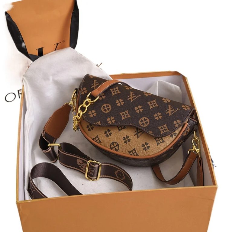 Designer Luxury Crossbody Shoulder Purse - women’s crossbody shoulder handbag - product photo 2